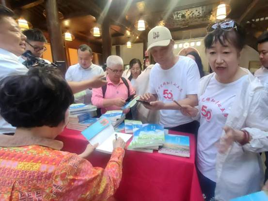 母爱永恒，救赎跨越时空——《追到天边救母亲》见面会在云梦召开(图3)