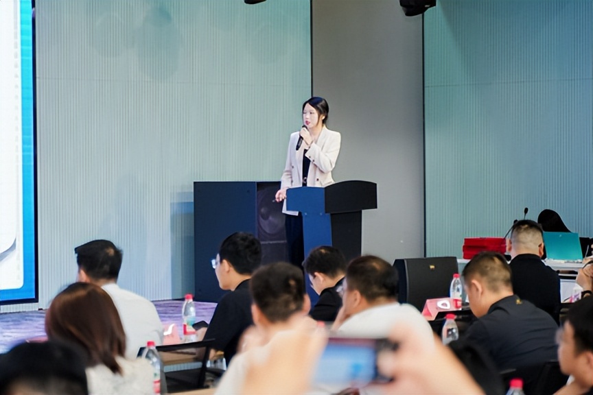 数智跨境 扬帆出海  —迈富时（武汉）跨境电商产业园盛大开园(图6)